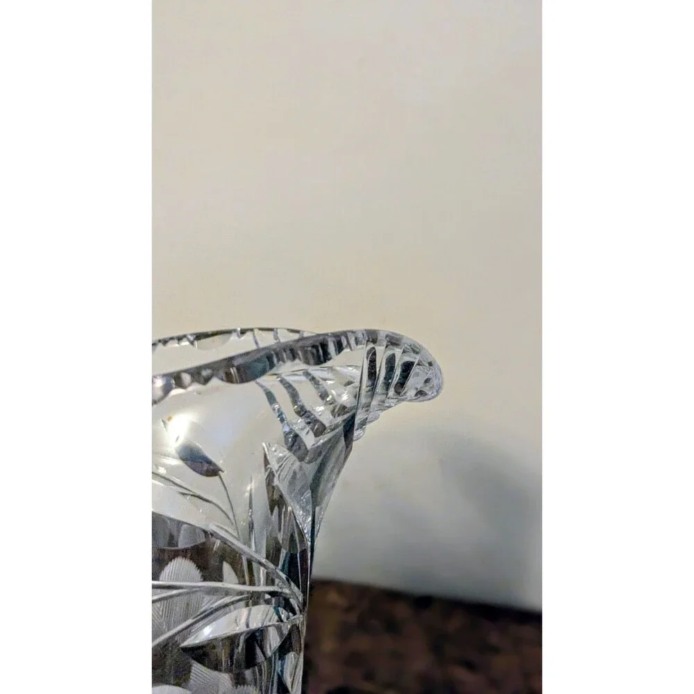 Antique Cut Glass Crystal Water Pitcher Intaglio Daisy Flower Leaf 8.5